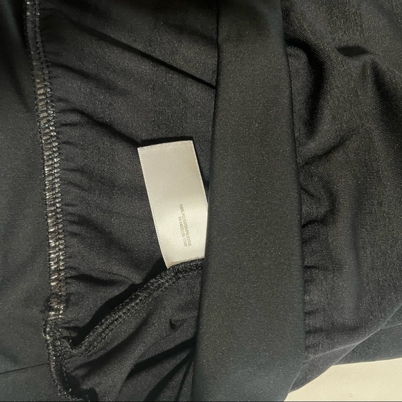 Old Navy Active Wear Size Small Tank Top Black - Picture 7 of 14